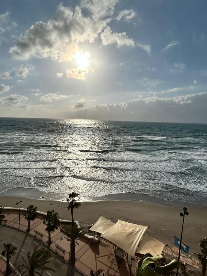 Paradise Suites Buenavista Beach Фуэнхирола Экстерьер фото